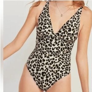 Leopard Print Women Swimsuit